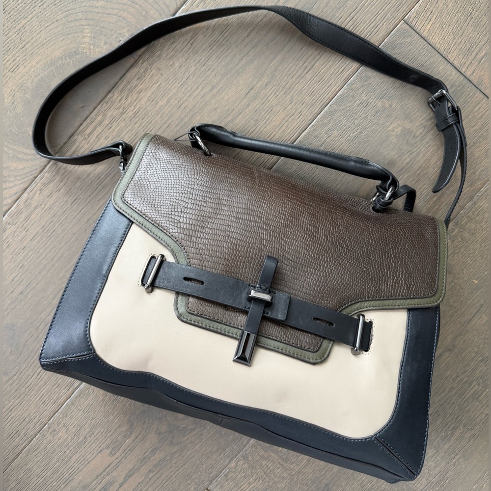 NWT Vince Camuto Convertible Shoulder Bag - color block style
